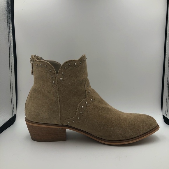 Chinese Laundry Tan Saundry Ankle Booties Sz 7 - Picture 8 of 10